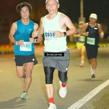 Runner Photo 8791020