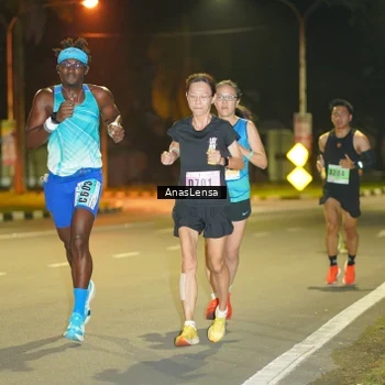 Runner Photo 8791023