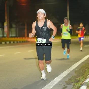 Runner Photo 8791036