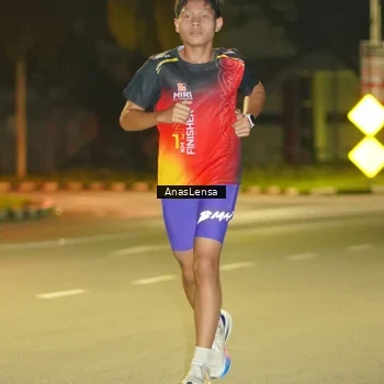 Runner Photo 8791038