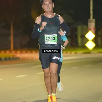 Runner Photo 8791052