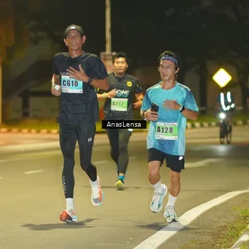 Runner Photo 8791061