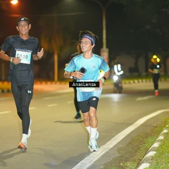 Runner Photo 8791073