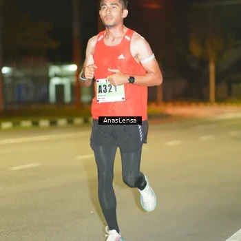 Runner Photo 8791095