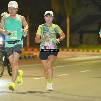 Runner Photo 8791109