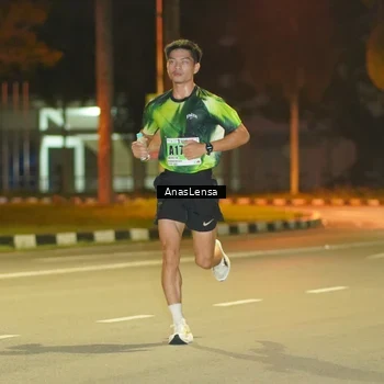 Runner Photo 8791185
