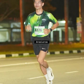 Runner Photo 8791198
