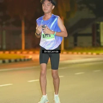 Runner Photo 8791212