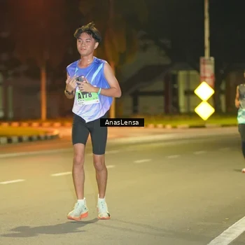 Runner Photo 8791213