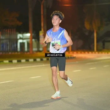 Runner Photo 8791243