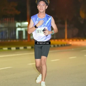 Runner Photo 8791255
