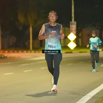 Runner Photo 8791256