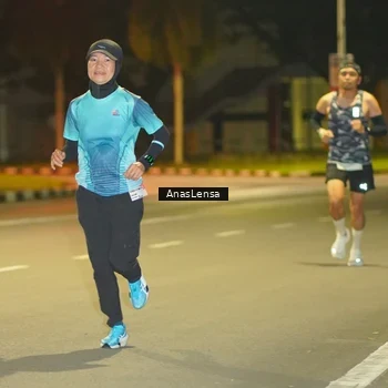 Runner Photo 8791282