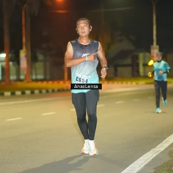 Runner Photo 8791290