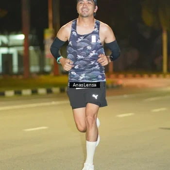 Runner Photo 8791334