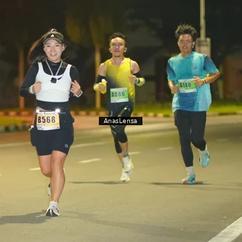 Runner Photo 8791351