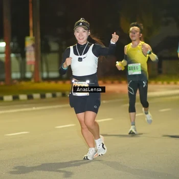 Runner Photo 8791387