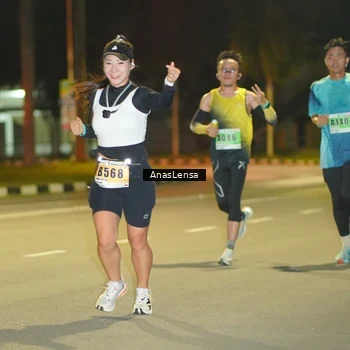 Runner Photo 8791405