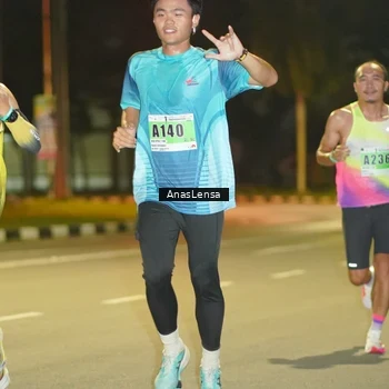 Runner Photo 8791407