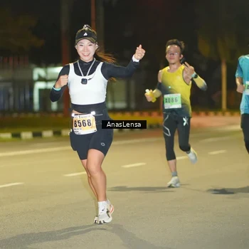 Runner Photo 8791409