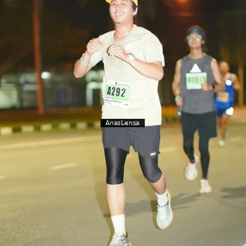 Runner Photo 8791487