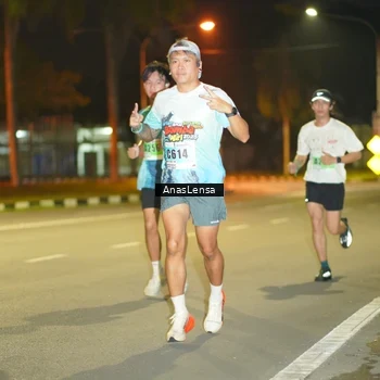 Runner Photo 8791539