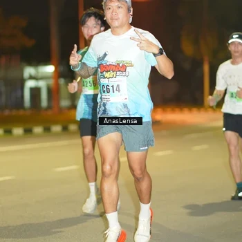 Runner Photo 8791540