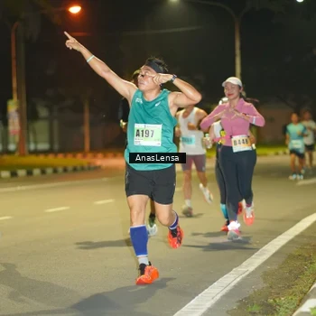 Runner Photo 8791737