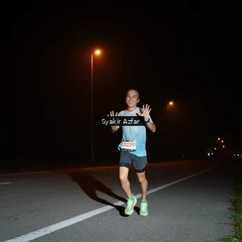Runner Photo 8792004