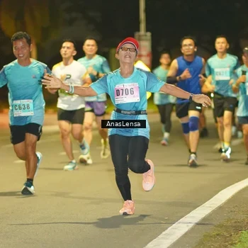 Runner Photo 8792090