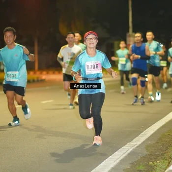Runner Photo 8792188