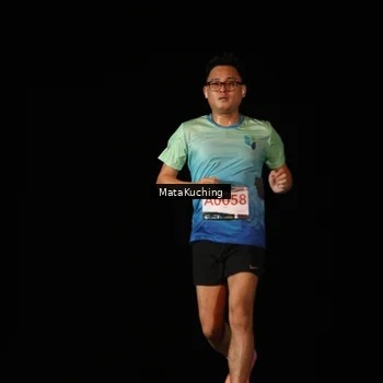 Runner Photo 8792212