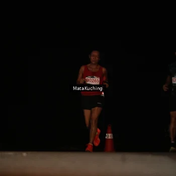 Runner Photo 8792252