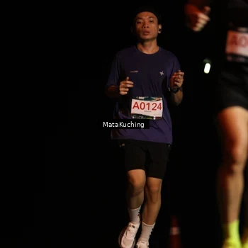 Runner Photo 8792302