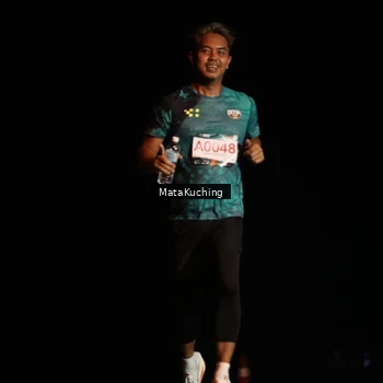 Runner Photo 8792349