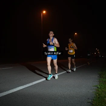 Runner Photo 8792472
