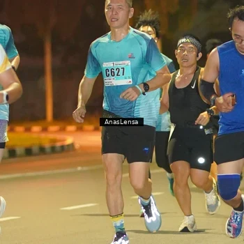 Runner Photo 8792513