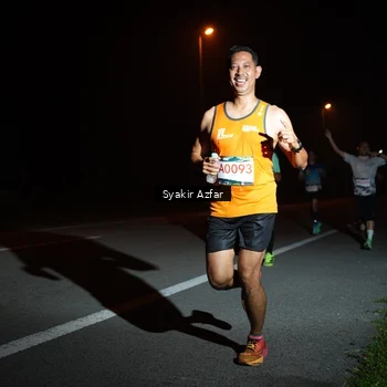 Runner Photo 8792675