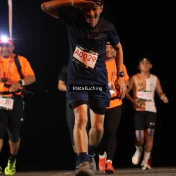 Runner Photo 8792771