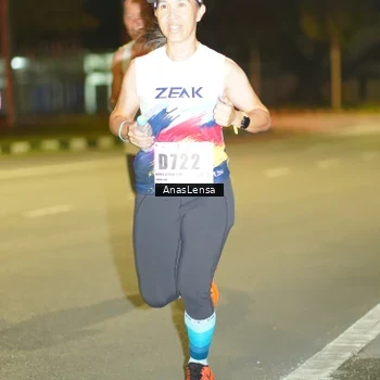 Runner Photo 8792843