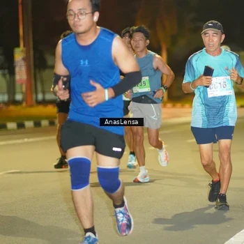 Runner Photo 8792861