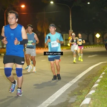 Runner Photo 8792878