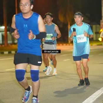 Runner Photo 8792880