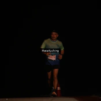 Runner Photo 8792917