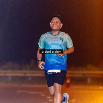 Runner Photo 8792999
