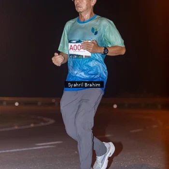 Runner Photo 8793009