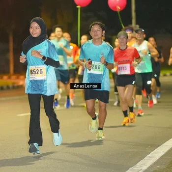 Runner Photo 8793020