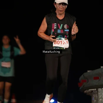 Runner Photo 8793069