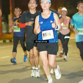 Runner Photo 8793109