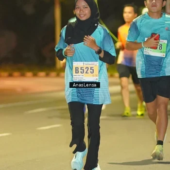 Runner Photo 8793168
